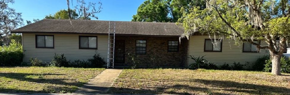 Engineering foundation inspection in South Florida.